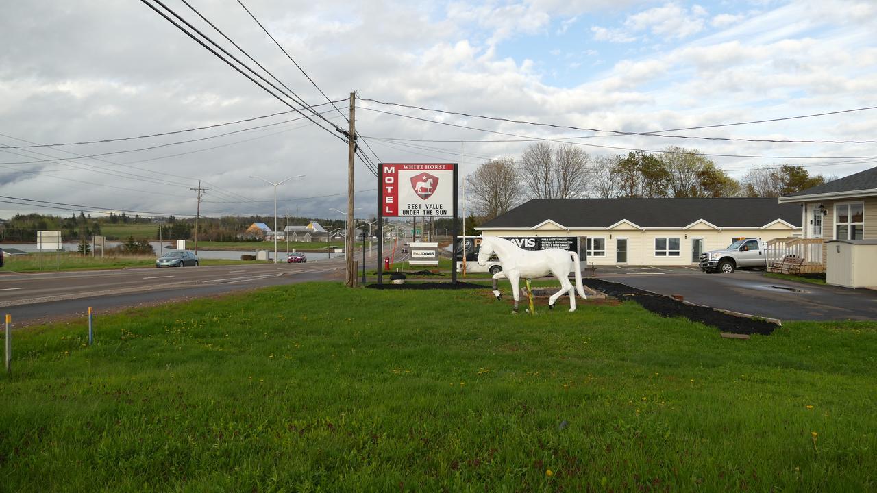 The White Horse Motel Cornwall Zewnętrze zdjęcie